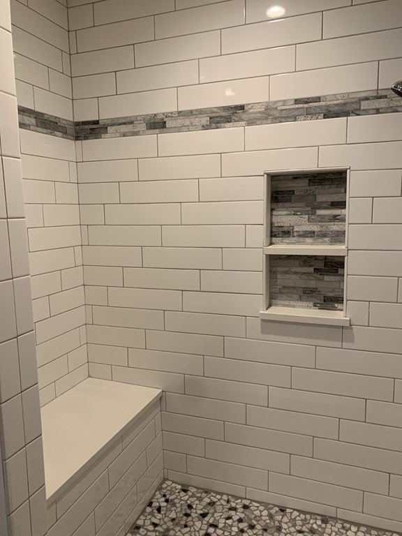 18 White Loaf Road Southampton, MA 01073 - Photo 14 of 20 a bathroom with a bathtub and shower