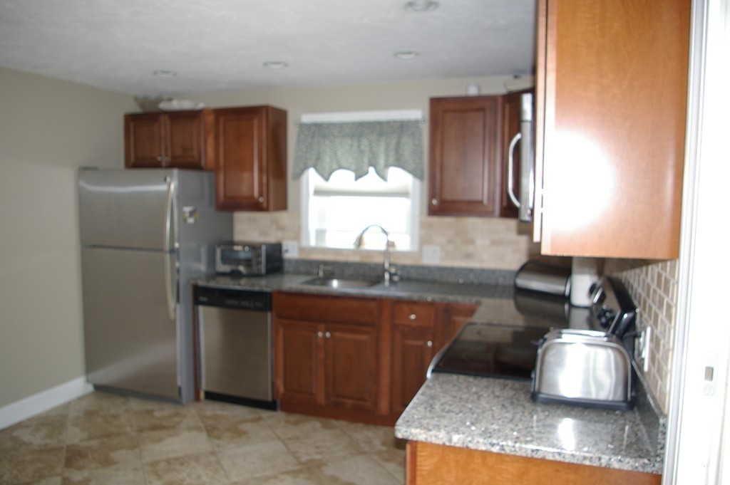 30 Teed Road Holbrook, MA 02343 - Photo 3 of 13 Gallery Image 3