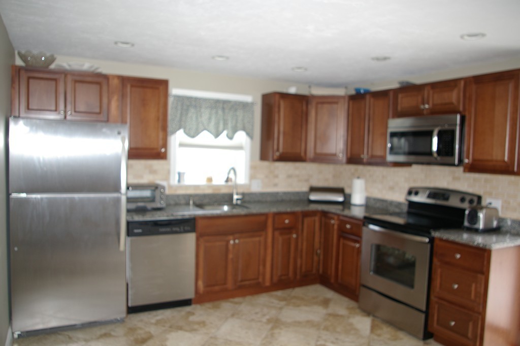 30 Teed Road Holbrook, MA 02343 - Photo 4 of 13 Gallery Image 4