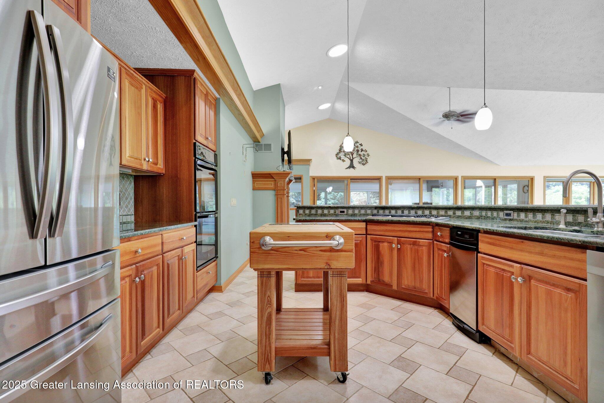 345 Linn Road Williamston, MI 48895 - Photo 26 of 88 26-web-or-mls-Open Ended Media-17