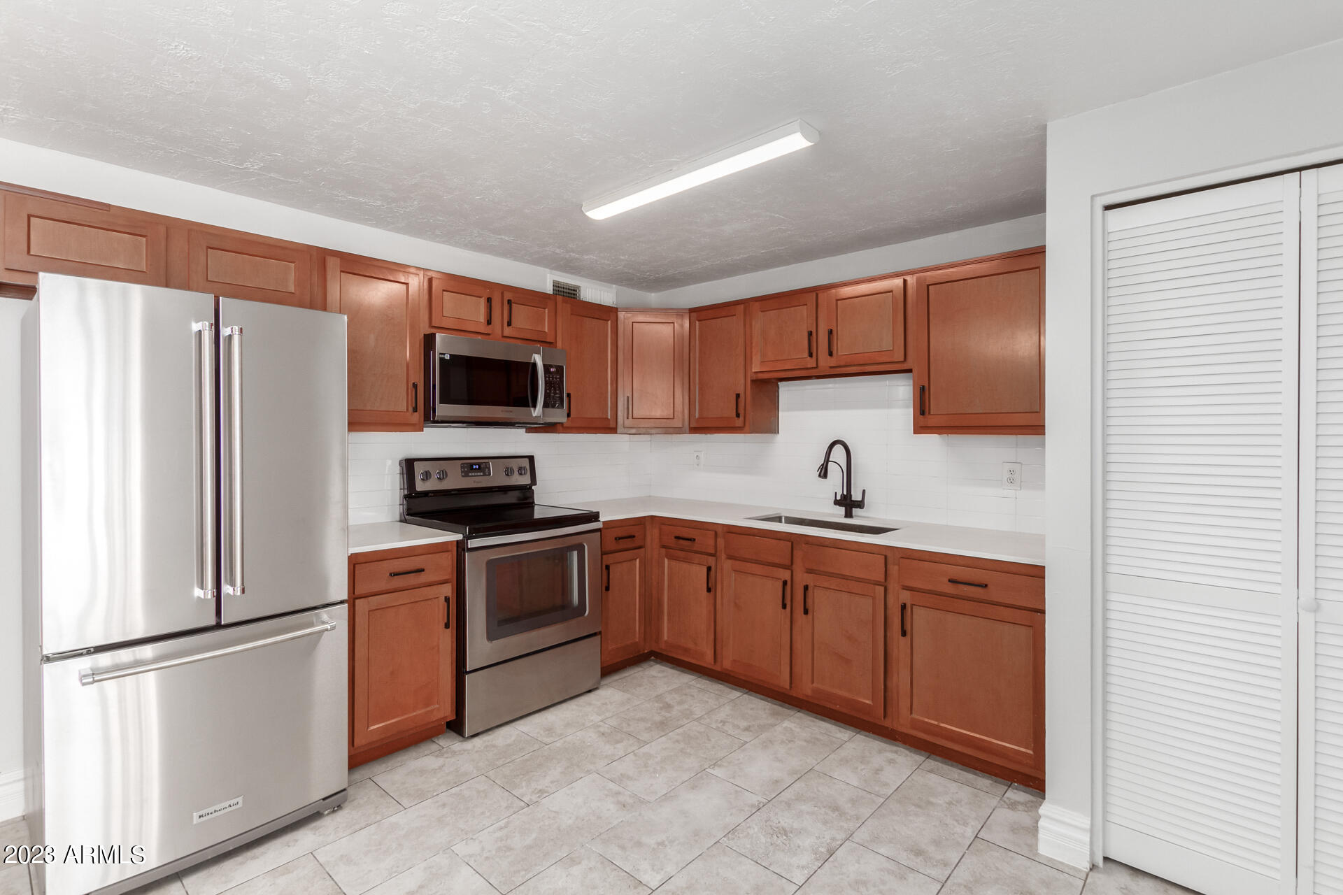6548 West Granada Road Phoenix, AZ 85035 - Photo 8 of 26 0008-08 - Granada