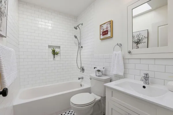 $1,595,000 | 554 Mangels Avenue, San Francisco, CA 94127