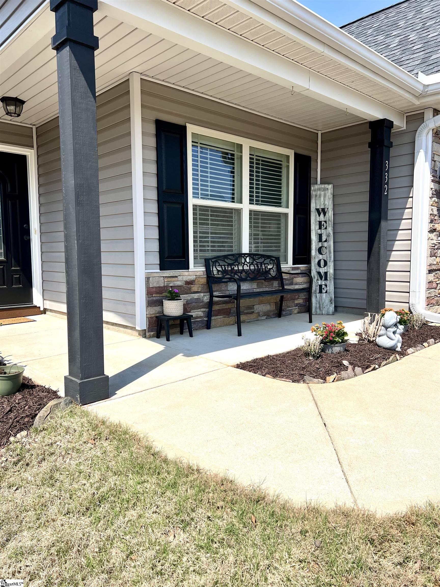 332 Evenfall Drive Boiling Springs, SC 29316 - Photo 4 of 30