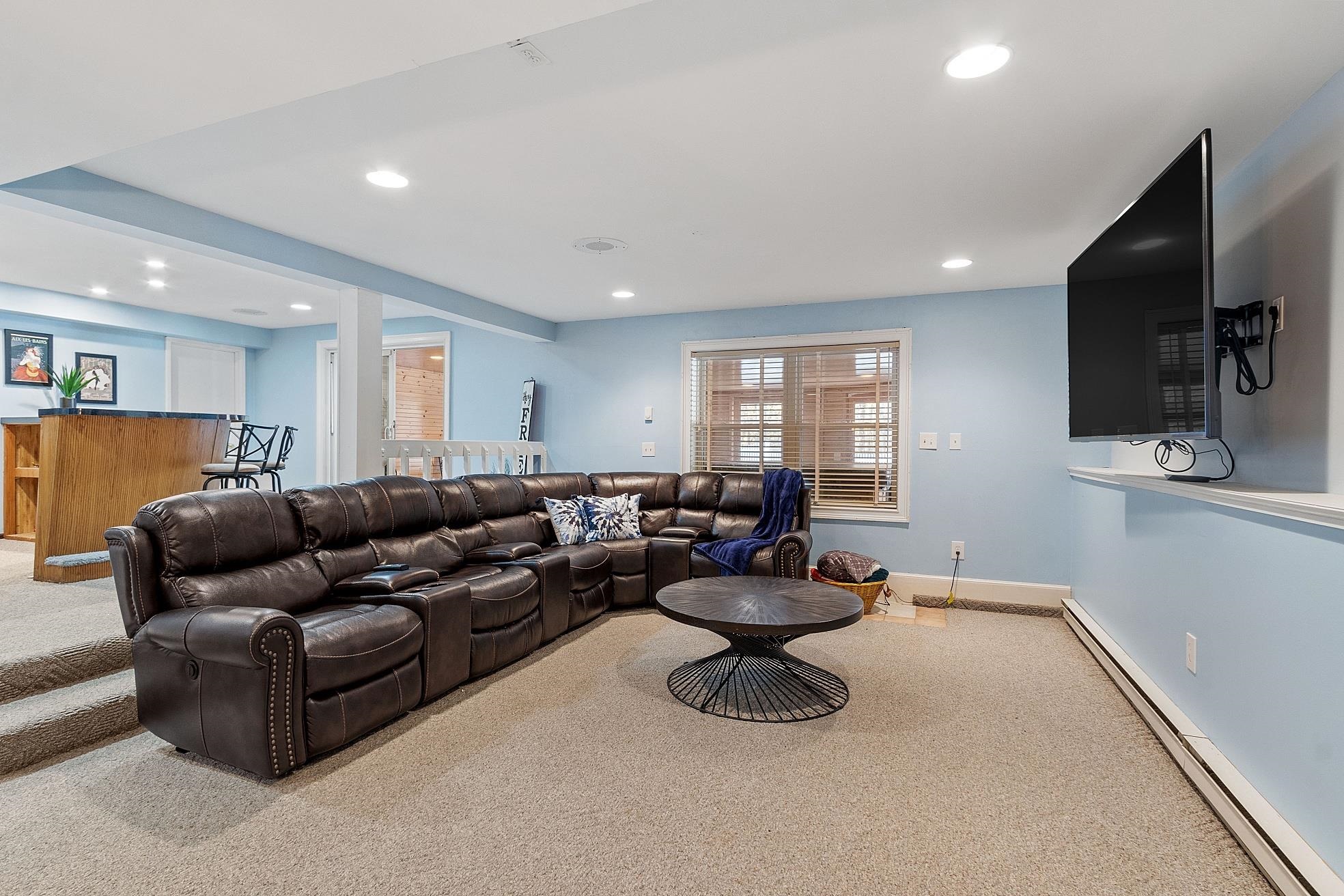 23 Hawthorne Road Windham, NH 03087 - Photo 30 of 59