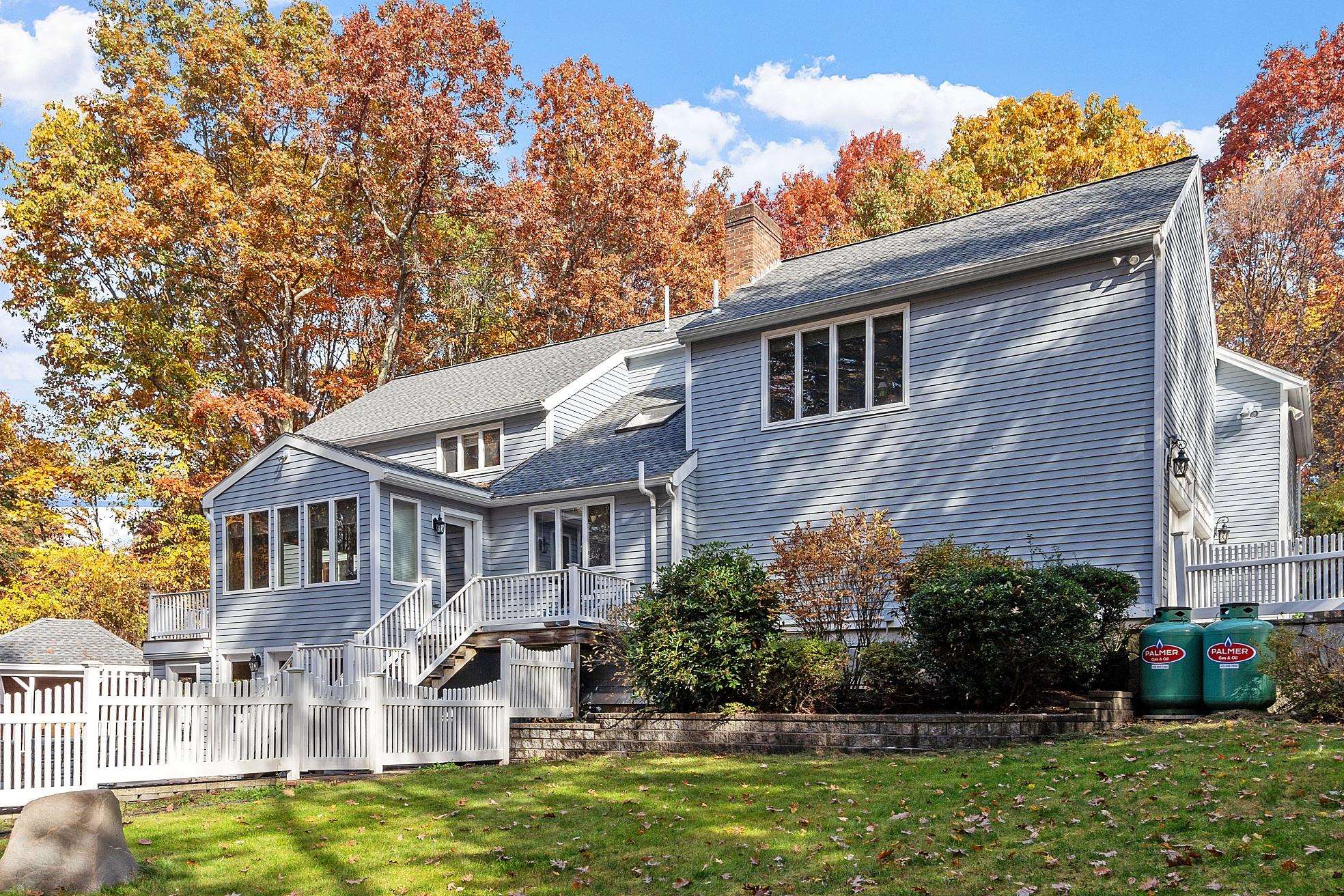 23 Hawthorne Road Windham, NH 03087 - Photo 42 of 59