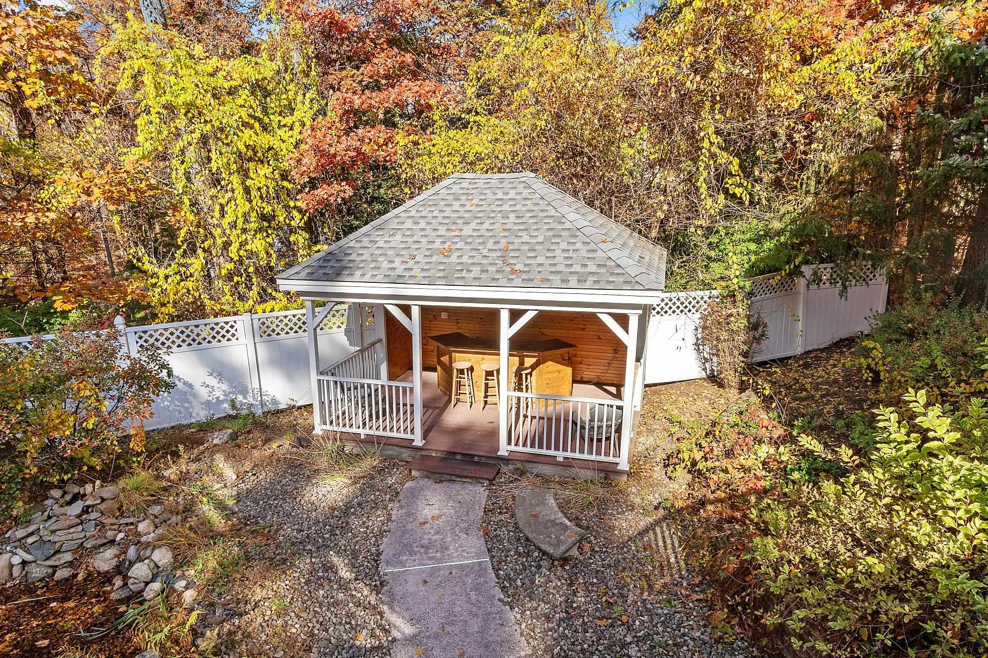 23 Hawthorne Road Windham, NH 03087 - Photo 46 of 59