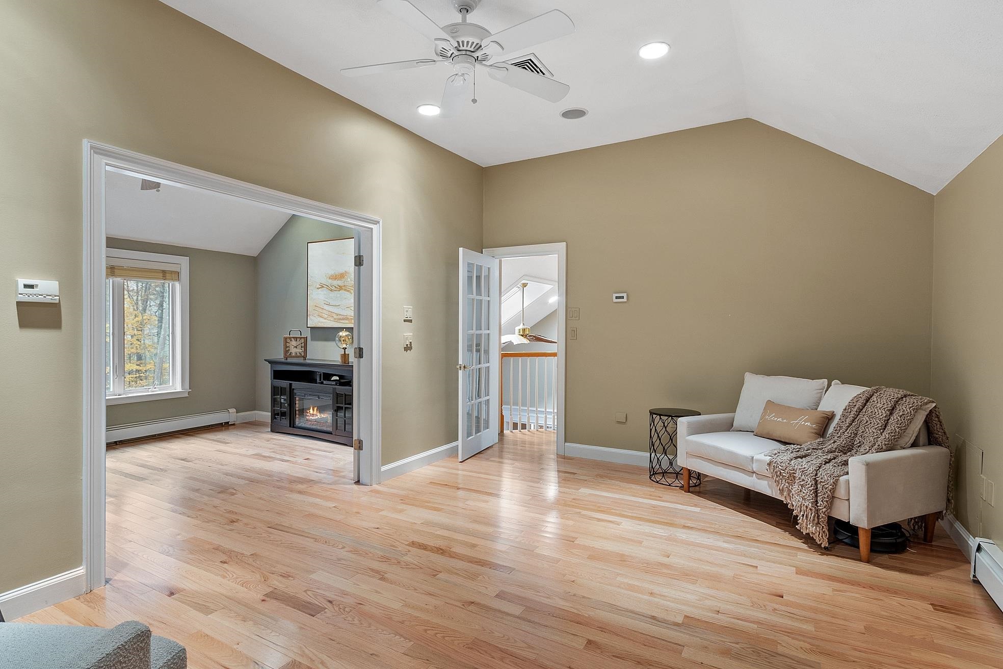 23 Hawthorne Road Windham, NH 03087 - Photo 9 of 59