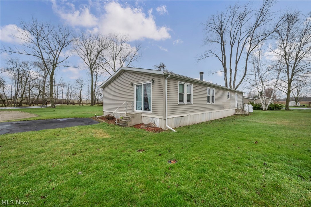 863 Peru Olena Road East, Unit 23 Norwalk, OH 44857 - Photo 8 of 31