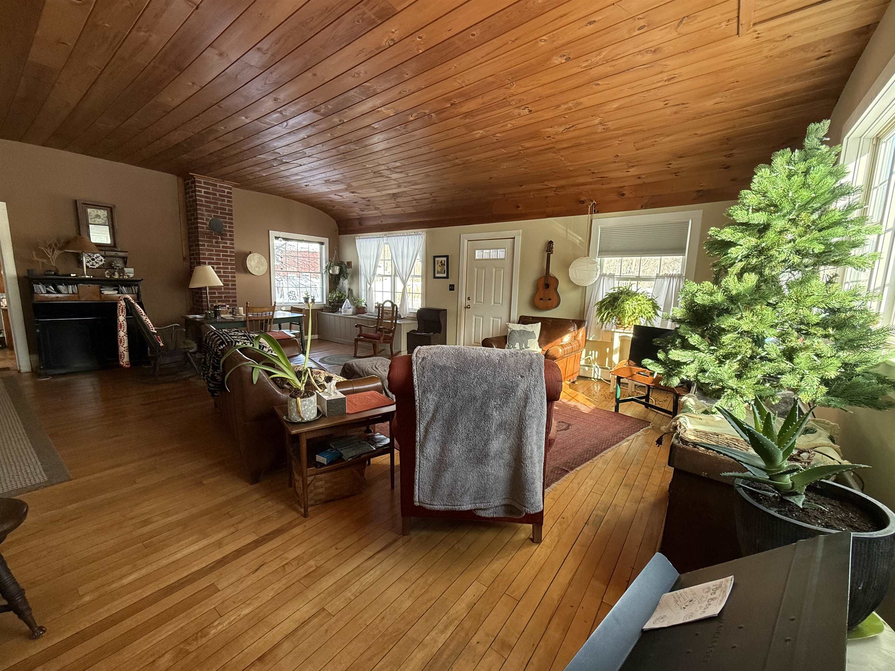 1998 Campbell Road Bethel, VT 05032 - Photo 19 of 24