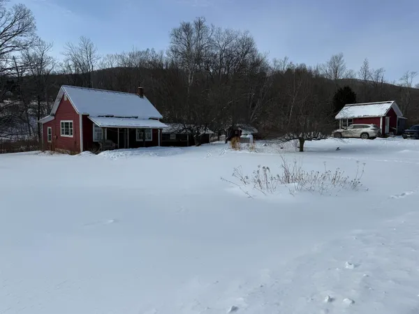 $219,000 | 1998 Campbell Road, Bethel, VT 05032