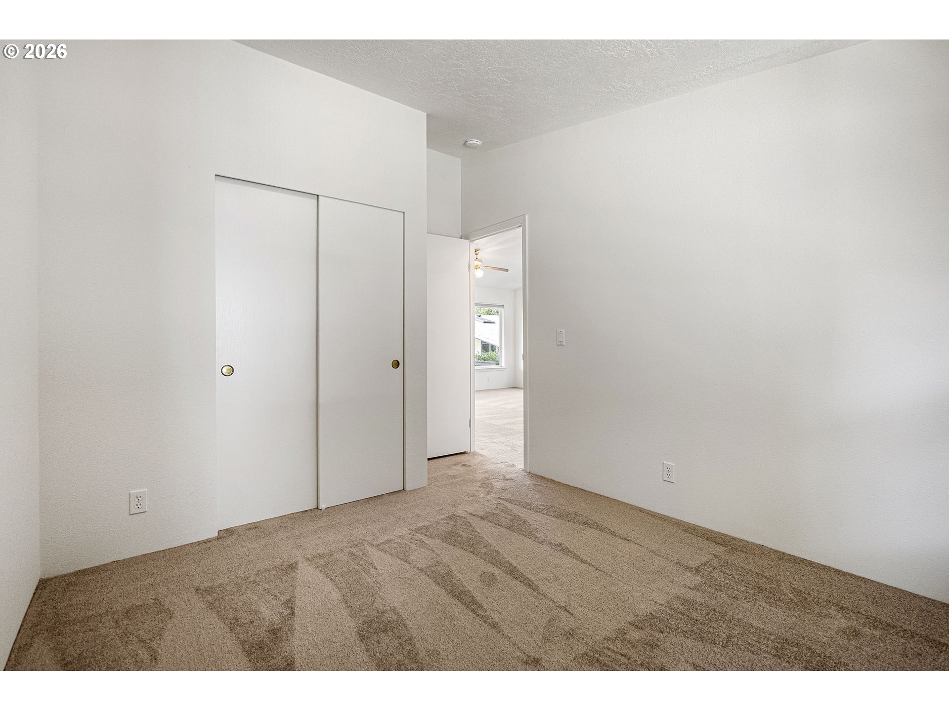 98041 Hallway Road, Unit 41 Brookings, OR 97415 - Photo 31 of 48 a view of an empty room
