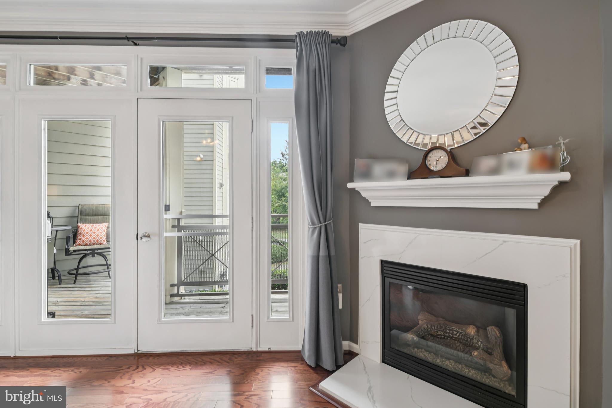 1621 Ladue Court, Unit 207 Woodbridge, VA 22191 - Photo 4 of 33 a bathroom with a mirror and a sink