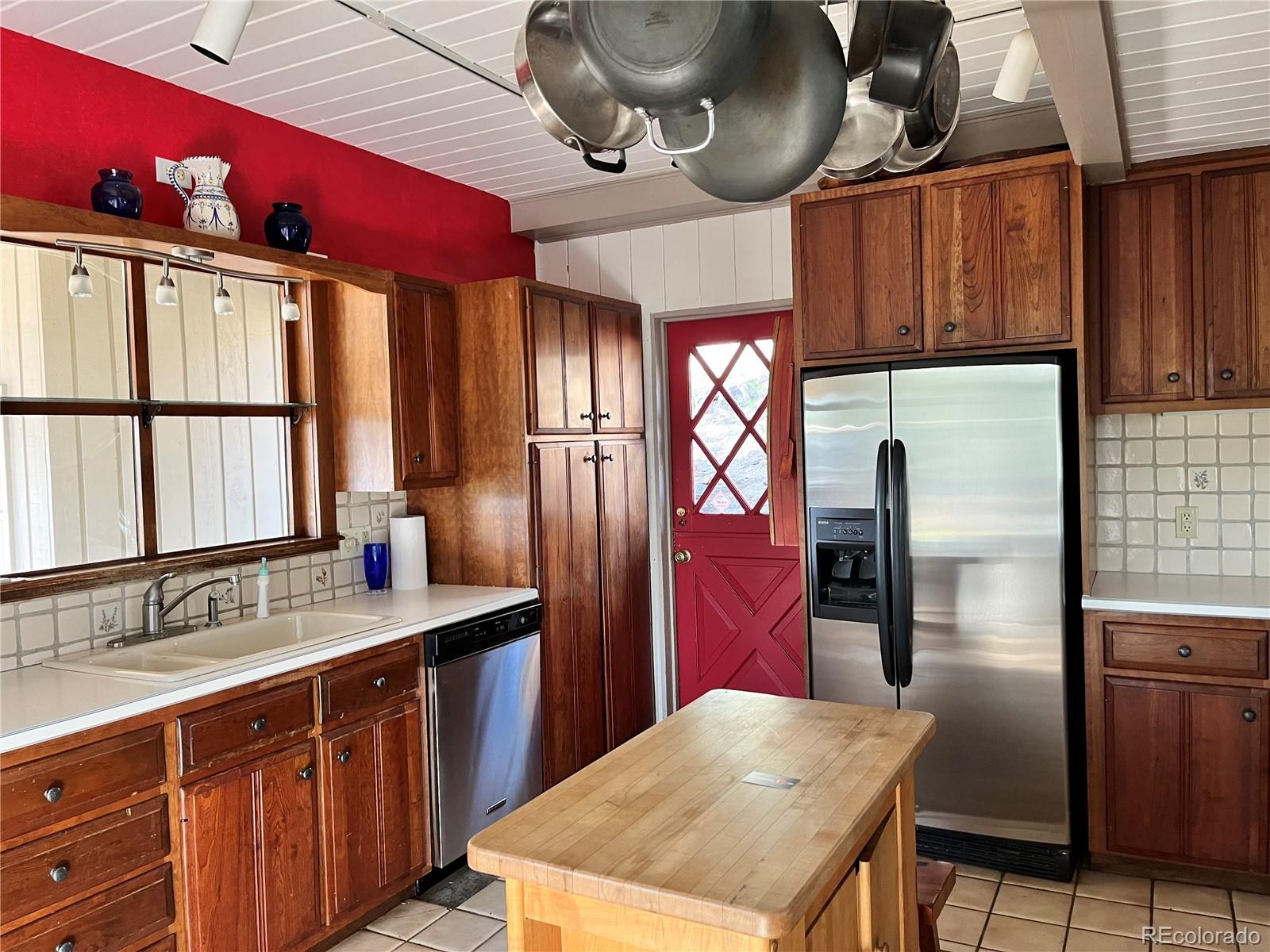 22657 Meadow View Road Morrison, CO 80465 - Photo 20 of 38 Gallery Image 20