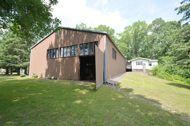 $340,000 | 18752 Highway 169, Milaca, MN 56353