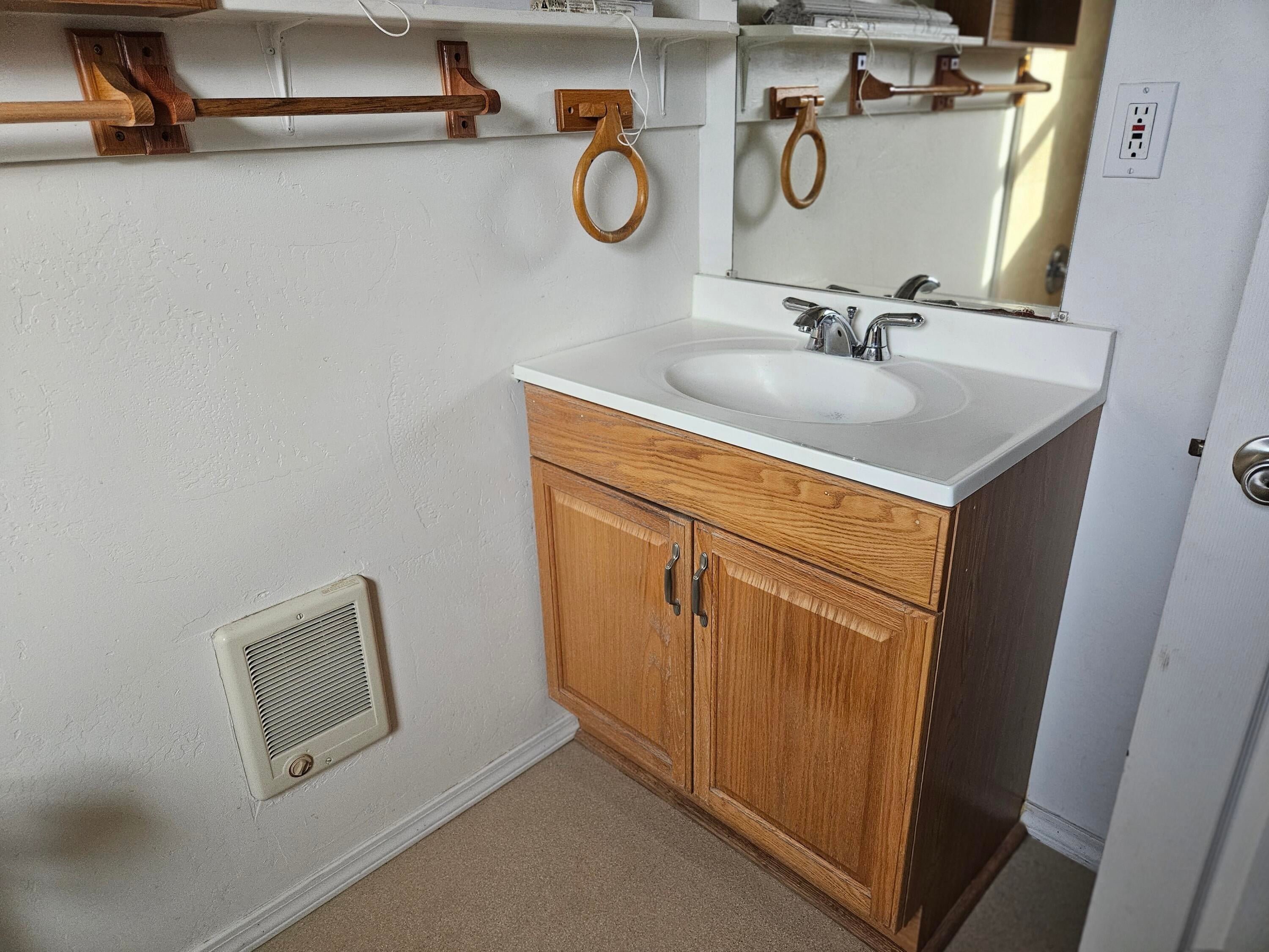 3340 Vale Road Klamath Falls, OR 97603 - Photo 12 of 25 20260213_154110