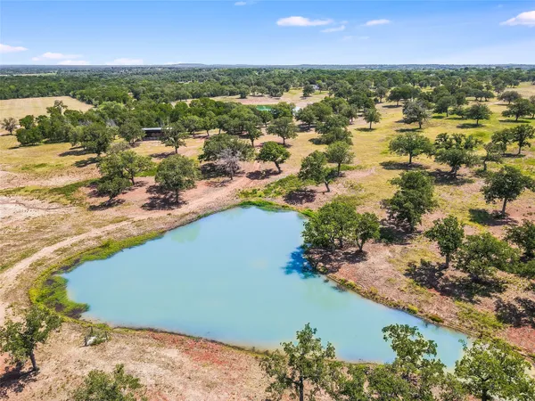 $2,300,000 | 762 Karisch Road, Smithville, TX 78957