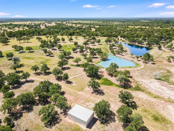 $2,300,000 | 762 Karisch Road, Smithville, TX 78957