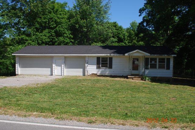 6215 Owens Chapel Road Springfield, TN 37172 - Photo 1 of 11