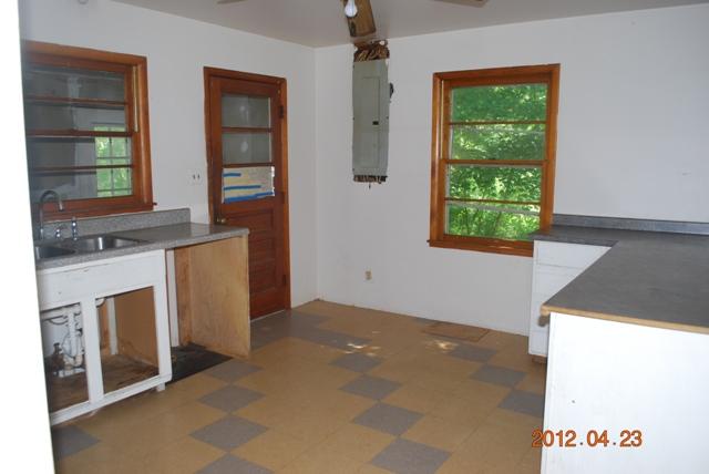 6215 Owens Chapel Road Springfield, TN 37172 - Photo 5 of 11
