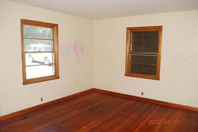 6215 Owens Chapel Road Springfield, TN 37172 - Photo 7 of 11