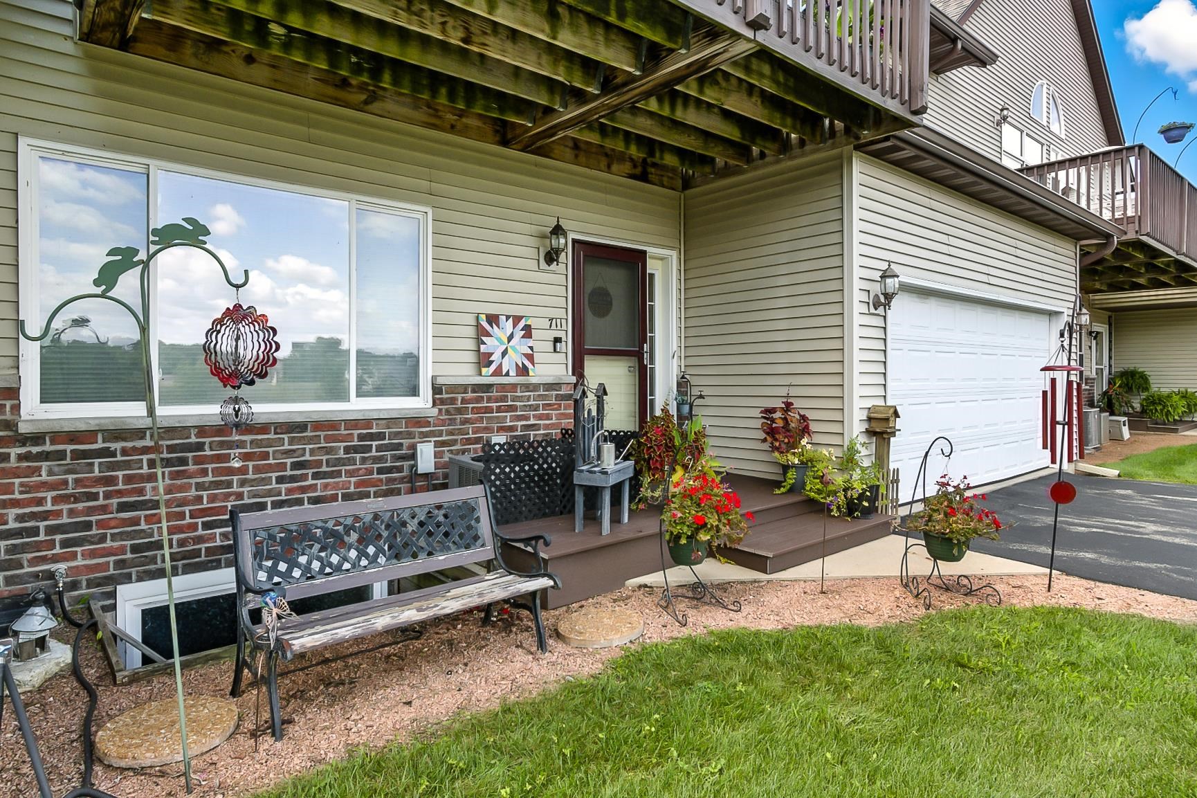 711 Cherokee Path Lake Mills, WI 53551 - Photo 19 of 22