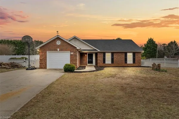 $309,000 | 5190 Robin Lane, Randleman, NC 27317