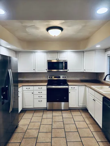 $185,000 | 226 West Wyoming Street, Redwood Falls, MN 56283