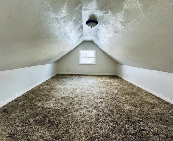 $184,000 | 226 West Wyoming Street, Redwood Falls, MN 56283