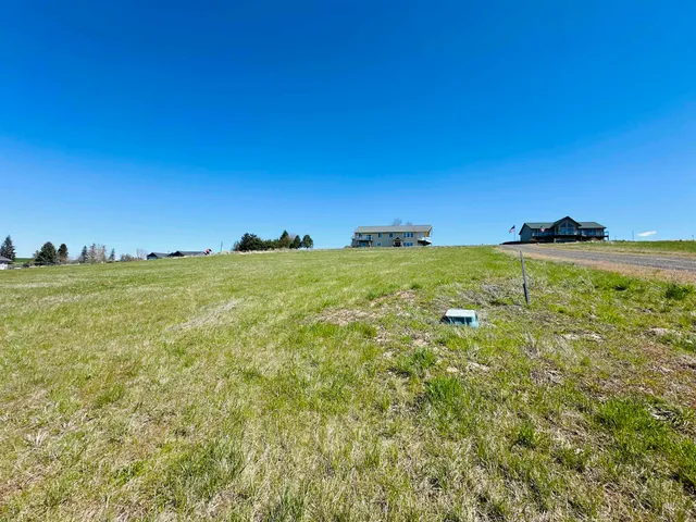 $523,000 | 435 South Skyline Street, Tekoa, WA 99033