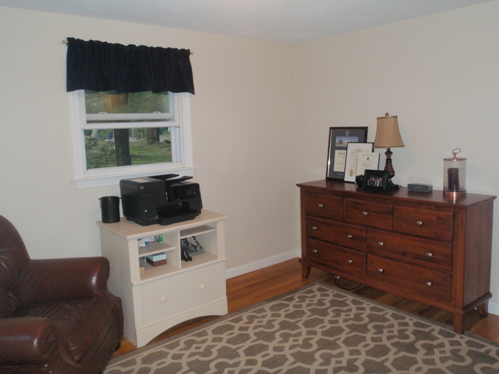 167 Bailey Road Holden, MA 01520 - Photo 10 of 15 Gallery Image 10