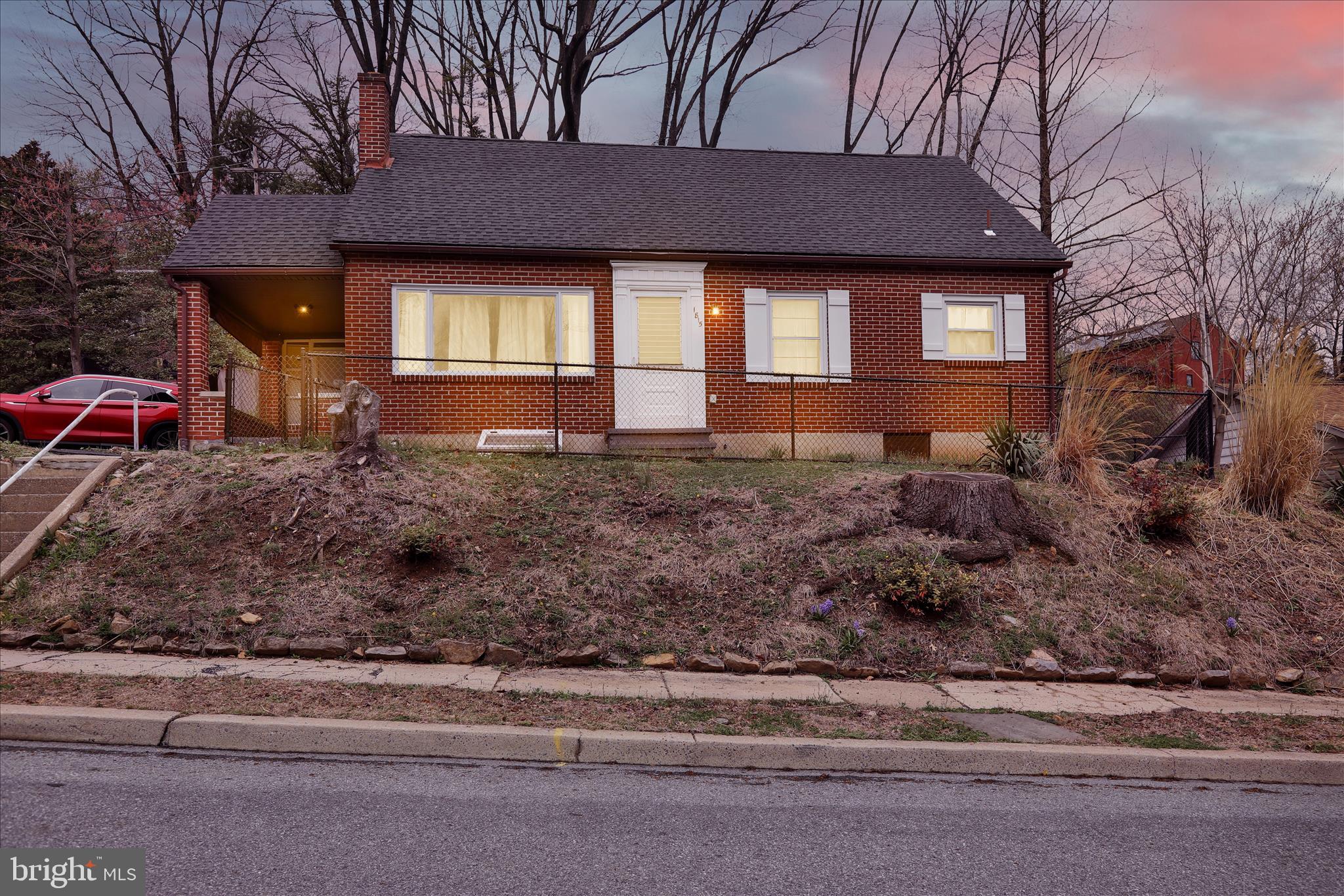 1815 Holly Road Reading, PA 19602 - Photo 2 of 20 360_3793_TW