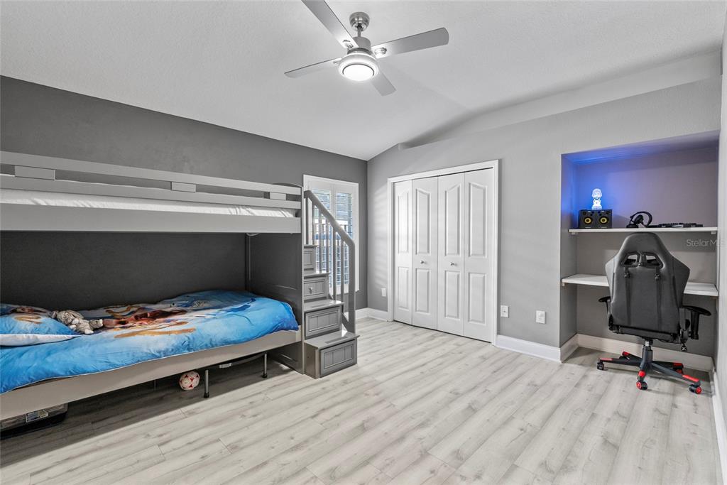 10602 Rochester Way Tampa, FL 33626 - Photo 18 of 31