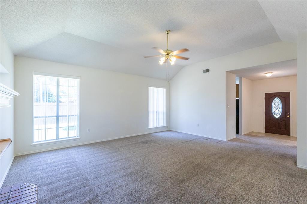 1026 Reeves Street Abilene, TX 79602 - Photo 7 of 38