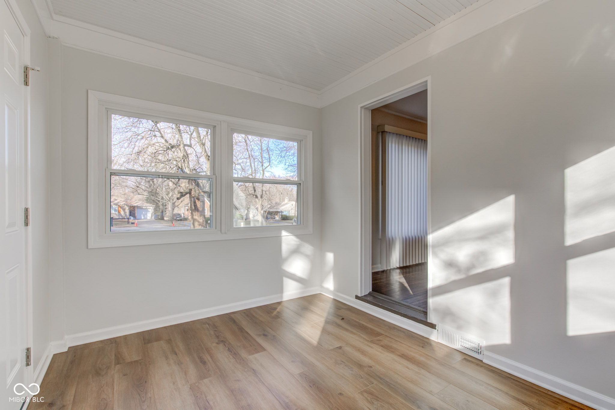 3229 Brill Road Indianapolis, IN 46227 - Photo 12 of 80 Gallery Image 12