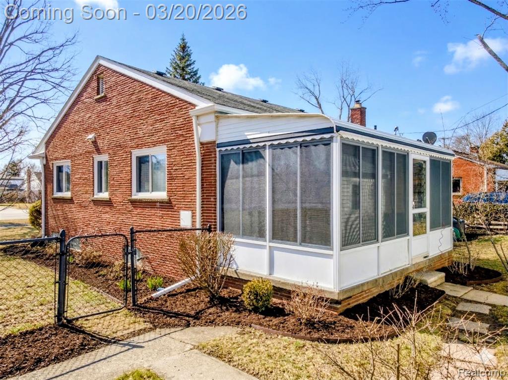 17220 West 13 Mile Road Beverly Hills, MI 48025 - Photo 33 of 35