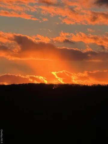 $725,000 | 385 Evergreen Lane, Narrowsburg, NY 12764