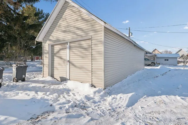 $189,000 | 321 5th Avenue East, Ashland, WI 54806