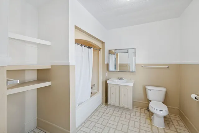 $189,000 | 321 5th Avenue East, Ashland, WI 54806