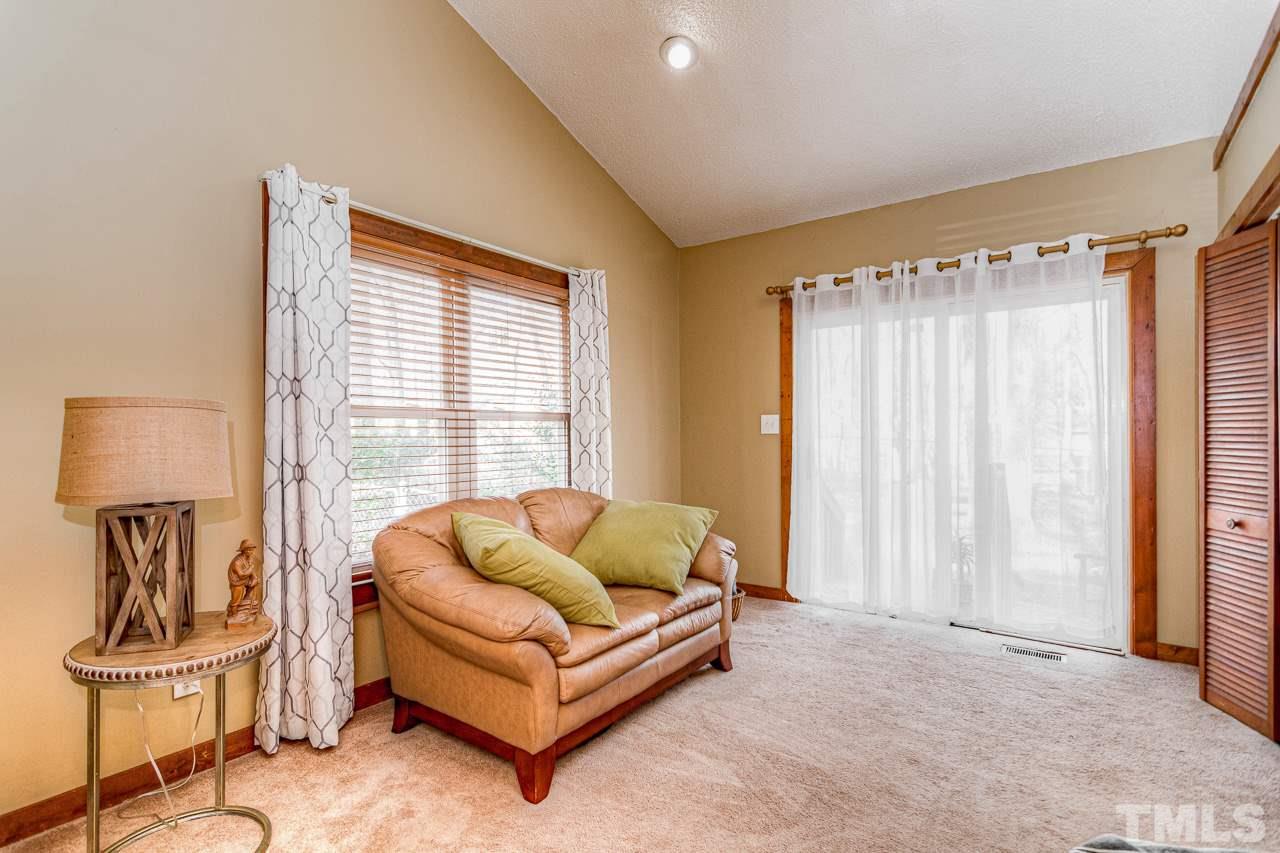 7012 Three Bridges Circle Raleigh, NC 27613 - Photo 13 of 30