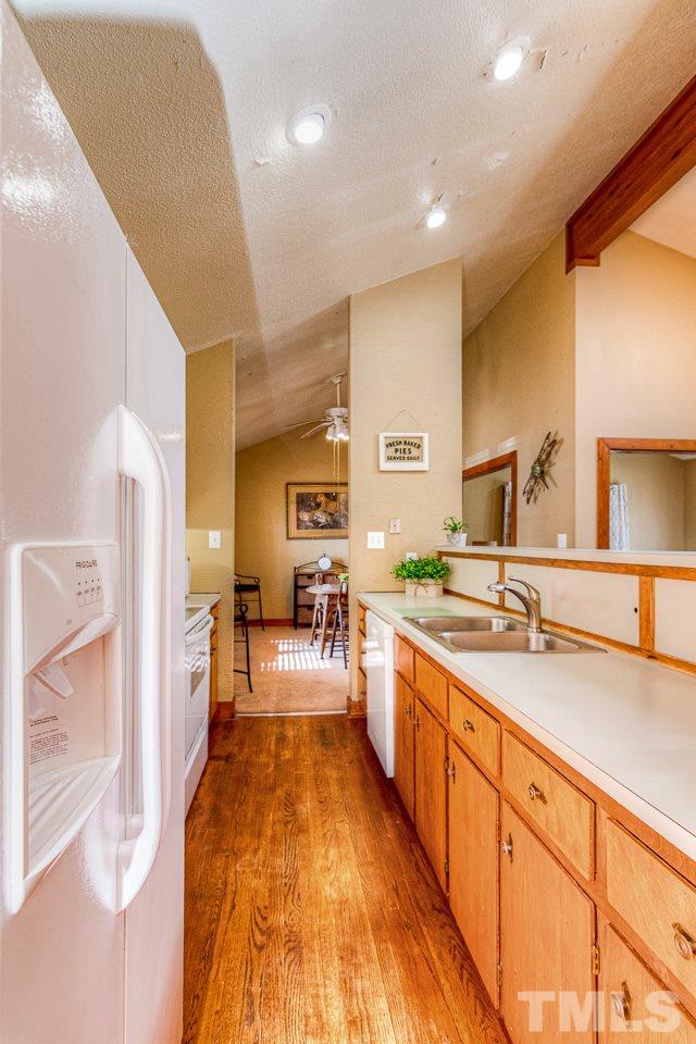 7012 Three Bridges Circle Raleigh, NC 27613 - Photo 7 of 30