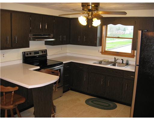 734 Armbrust - Hecla Road Mount Pleasant, PA 15666 - Photo 2 of 13 Kitchen.