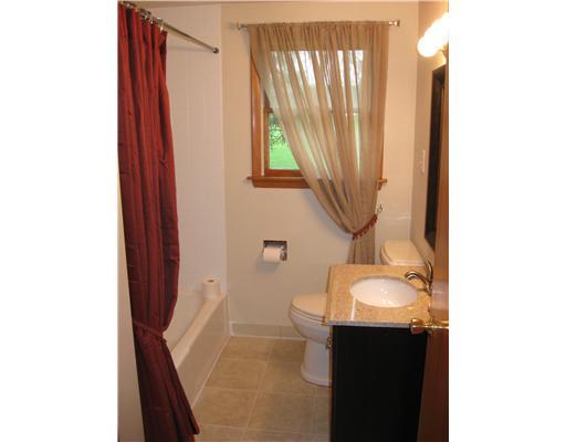 734 Armbrust - Hecla Road Mount Pleasant, PA 15666 - Photo 5 of 13 Full Bath.