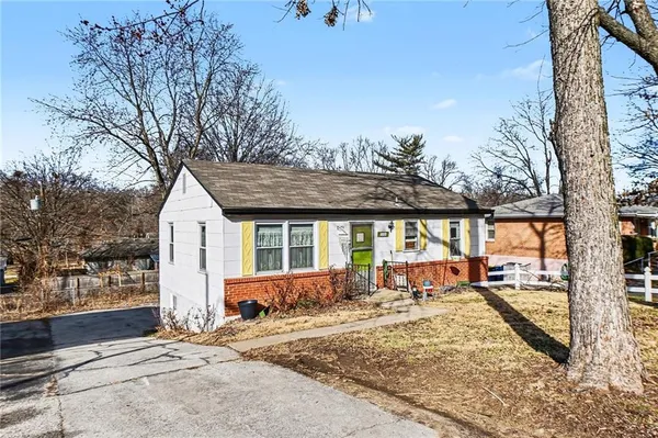 $225,000 | 3936 North Spruce Avenue, Kansas City, MO 64117