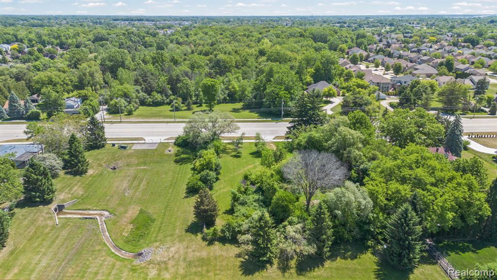 42021 Dequindre Road Troy, MI 48085 - Photo 8 of 16
