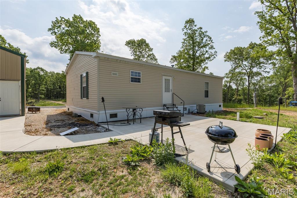 17760 Goose Creek Road Sullivan, MO 63080 - Photo 5 of 99