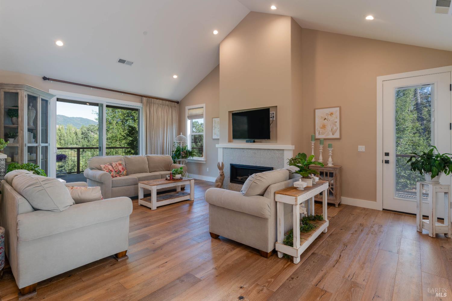 2491 Rd L Redwood Valley, CA 95470 - Photo 3 of 35 Gallery Image 3
