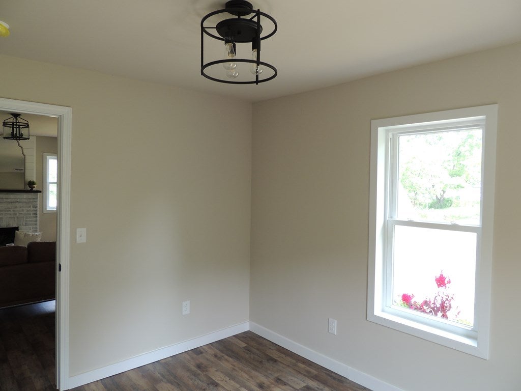 94 Stevens Creek Road Fries, VA 24330 - Photo 3 of 48 Gallery Image 3