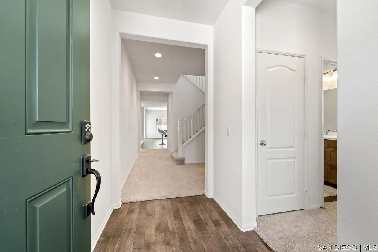 35858 Esperia Way Fallbrook, CA 92028 - Photo 2 of 37 wooden floor in a gallery