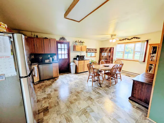 $169,900 | 1332 11th, Friendship, WI 53934