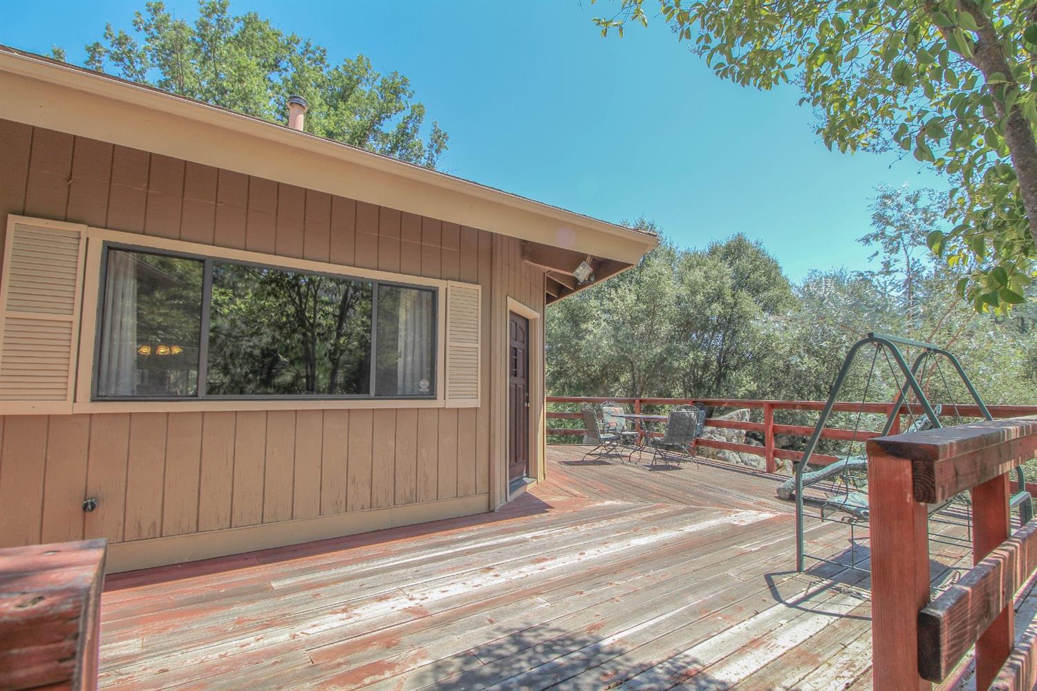 45236 Indian Rock Road Oakhurst, CA 93644 - Photo 18 of 59